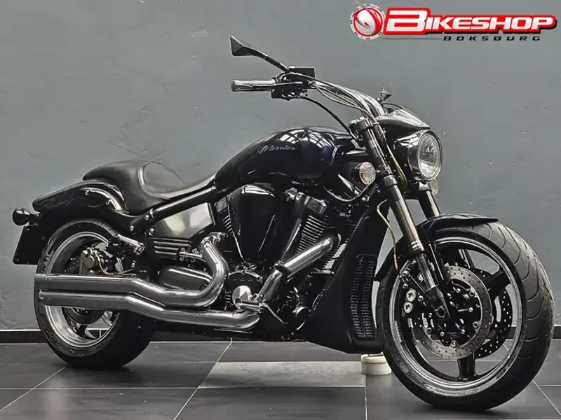 XV 1700PC Road Star Warrior specs