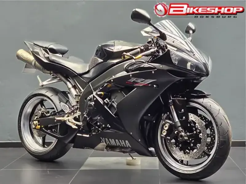 Yamaha YZF 1000 R1 2005 specs
