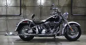 Harley-Davidson FLSTN Softail Deluxe 2012 specs
