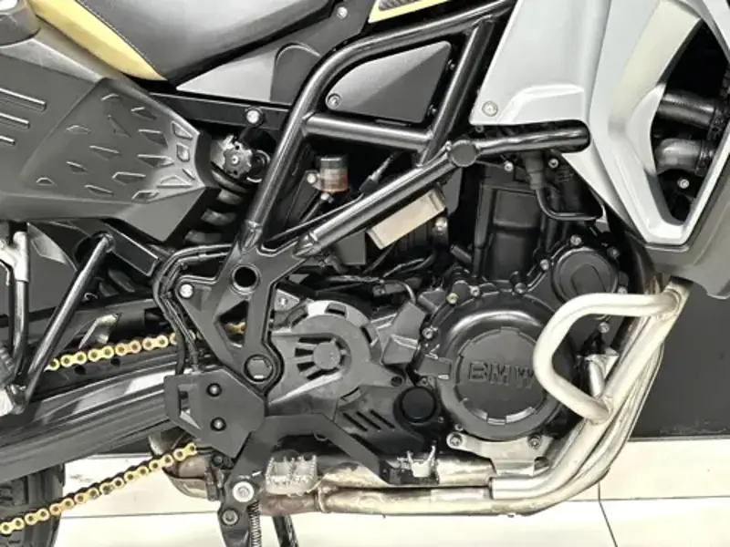 BMW F 800GS Adventure 2013 specs