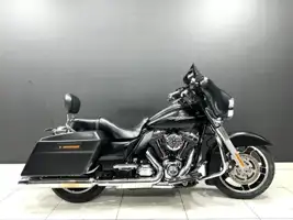 Harley-Davidson Street Glide 2013 specs