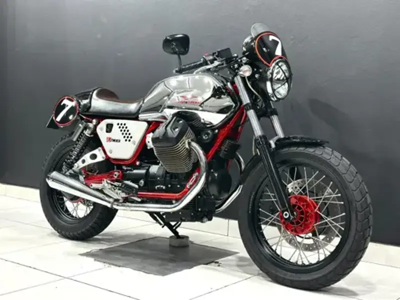 Moto Guzzi V7 Racer 2013 specs
