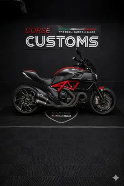 2014 Ducati Diavel Carbon
