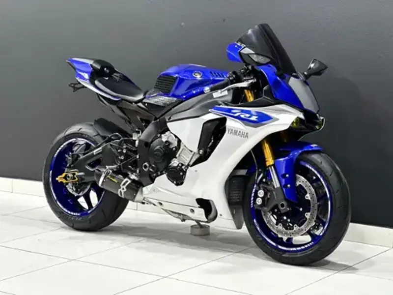 2015 Yamaha YZF-R1