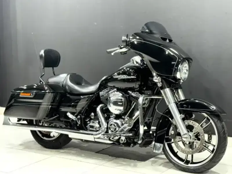 2016 Harley-Davidson Street Glide