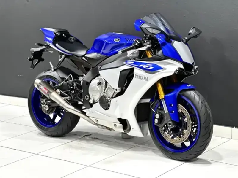 2016 Yamaha YZF-R1