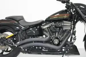 2017 Harley-Davidson CVO Pro Street Breakout specs