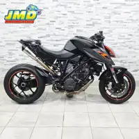 2017 KTM 1290 Super Duke R specs