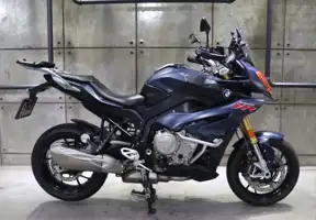 2018 BMW S 1000XR specs