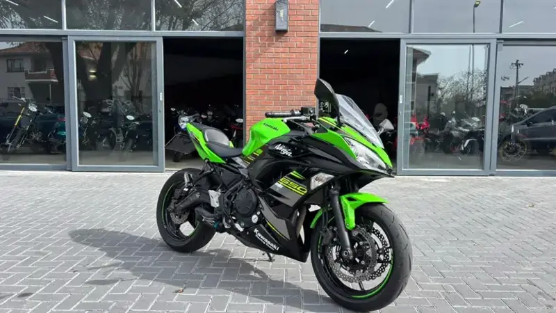 Kawasaki Ninja 650 ABS 2018 specs