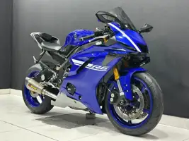 2018 Yamaha YZF 600 R6 specs