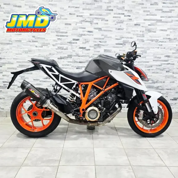 2019 KTM 1290 Super Duke R
