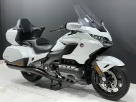 Honda GL 1800 Gold Wing / DCT 2020 specs