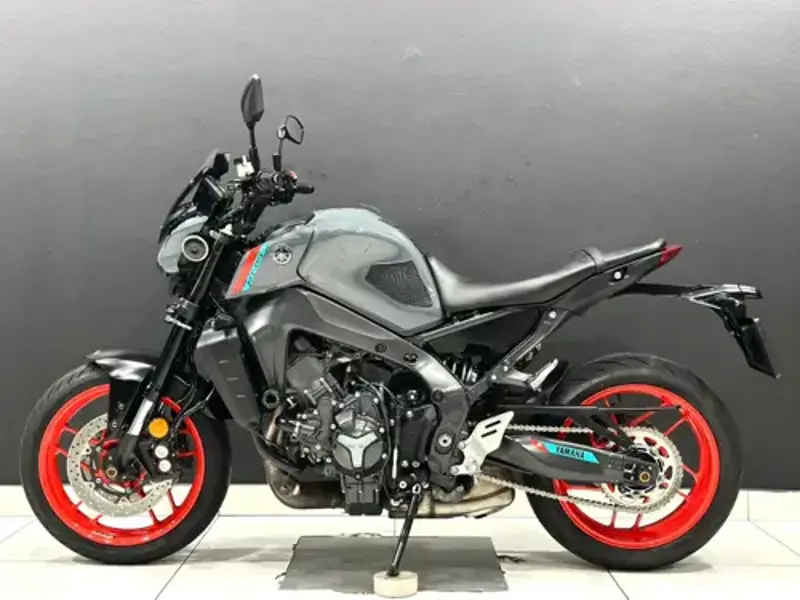 2021 Yamaha MT-09