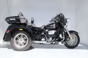 Harley-Davidson Tri Glide Ultra 2022 specs
