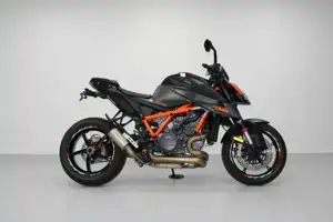 2022 KTM 1290 Super Duke R