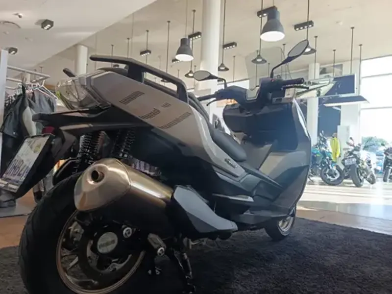 2025 BMW C 400GT