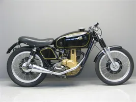 1952 AJS 7R specs