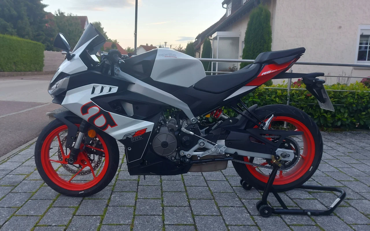 Aprilia RS 457 2025 specs