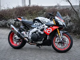2018 Aprilia Tuono V4 1100 Factory. specs