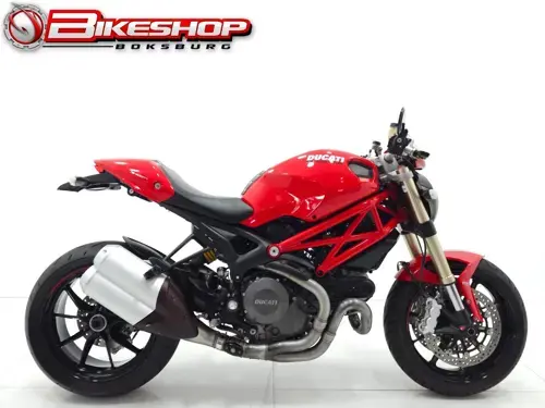 Ducati Monster 1100 EVO 2011 specs