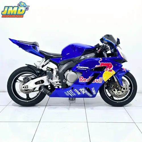 2005 Honda CBR1000RR specs