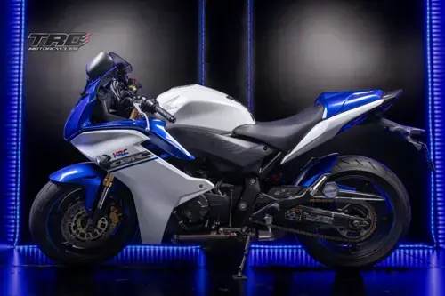 Honda CBR 600F 2011 specs