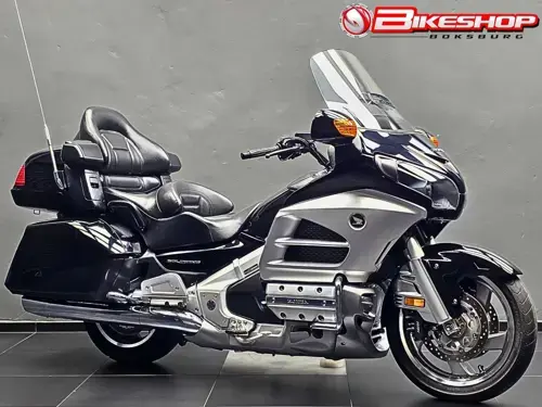 Honda GL1800 Gold Wing 2012 specs