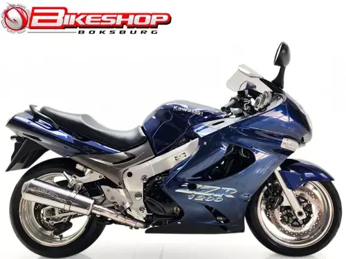Kawasaki ZZR 1200 2004 specs
