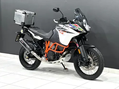 KTM 1090 Adventure 2018 specs