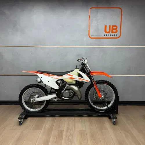2017 KTM 125 SX specs
