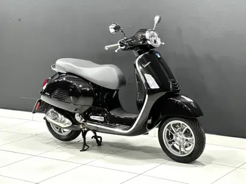 2023 Vespa GTS 300