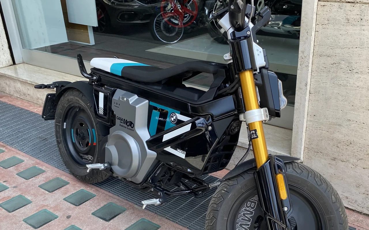 BMW CE-02 2024 specs