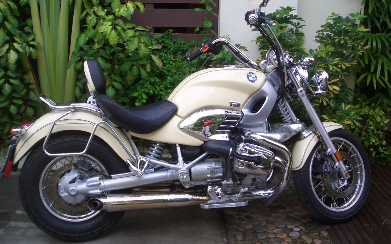 BMW R 1200C Montauk 2004 specs