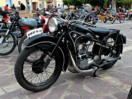 1940 BMW R 35 specs