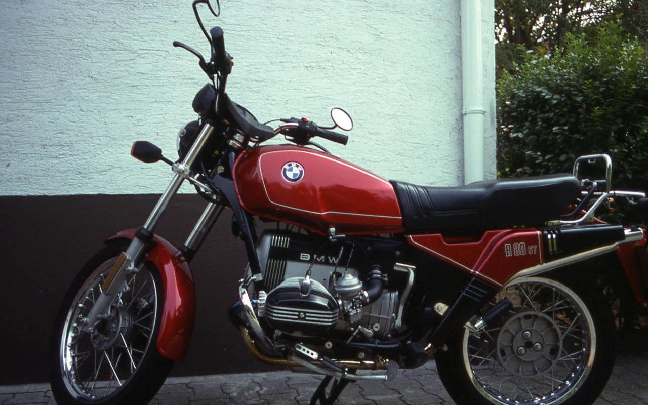 BMW R 80ST 1982 specs