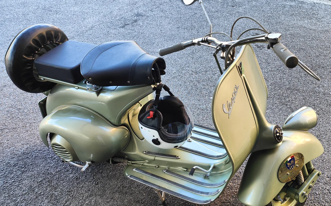 Vespa 125 1952 specs