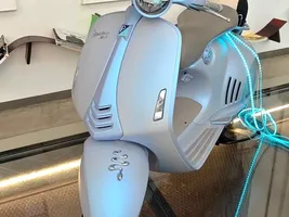 2025 Vespa 946 Snake specs