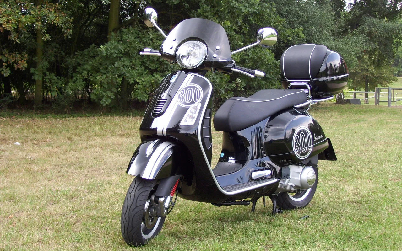 Vespa GTS 300 Super 2009 specs