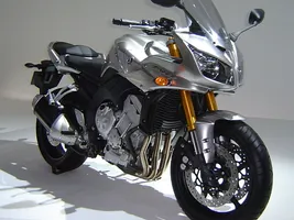 2005 Yamaha FZ1