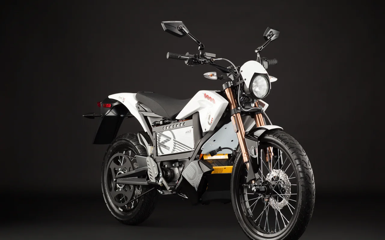 2012 Zero XU